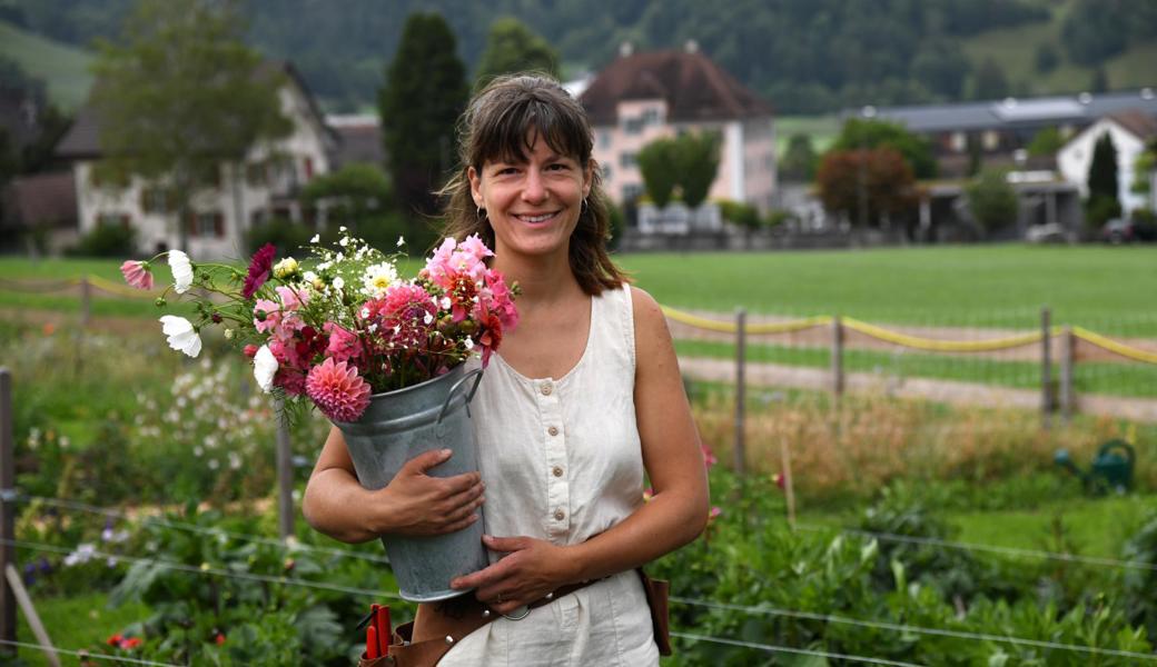 Die leidenschaftliche Blumengärtnerin Andrea Bischof setzt ihr Herzensprojekt um. 