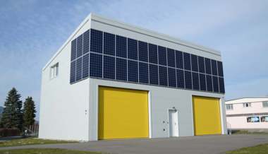 Solarpreis-Diplom für netzunabhängiges Gewerbegebäude in Haag