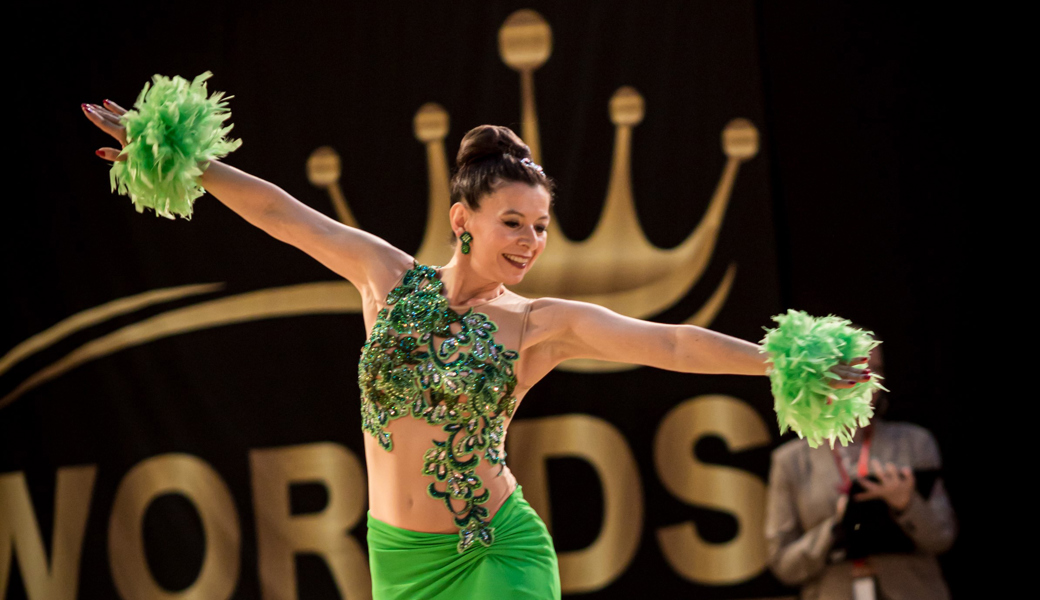 Antonella Stefanelli glänzt mit zwei Titelgewinnen an den Gold Worlds in Line Dance. 