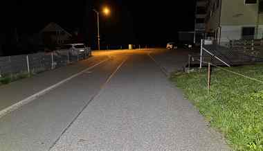 Mit Roller über Fuss gefahren und geflohen: Zeugen gesucht