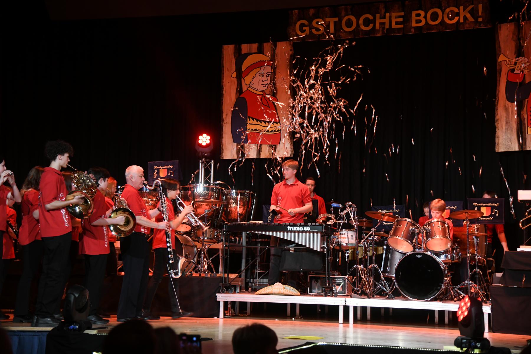 Musizieren, jodeln und jassen bei der Musikgesellschaft