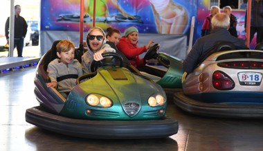 Müssen Schulkinder trotz Jahrmarkt durchbüffeln? Petition gestartet