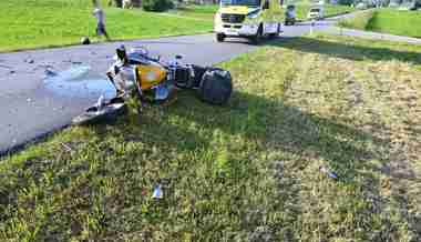 Nur 75 Meter neben Unfallstelle kommt es zu einer Frontalkollision