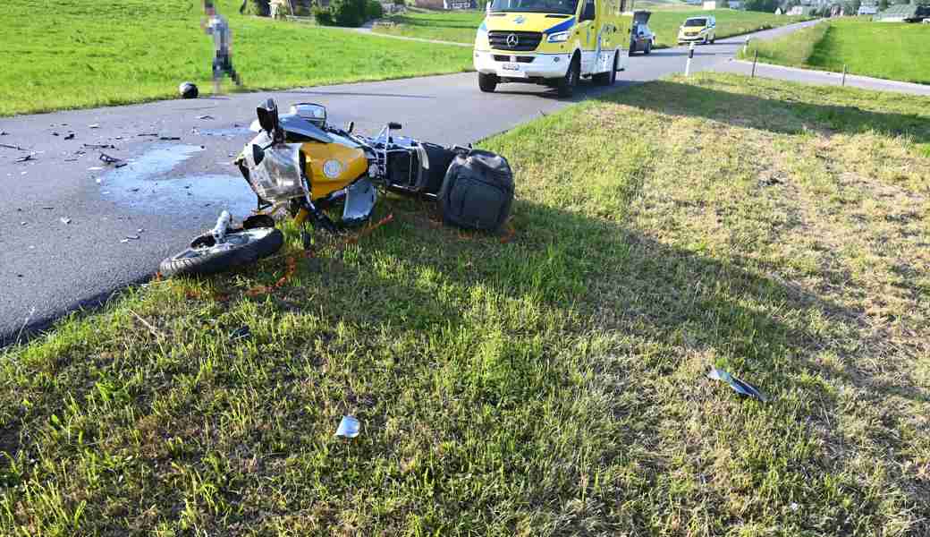 Der Unfall ereignete sich unweit der Unfallstelle des tödlichen Verkehrsunfalls vom Pfingstmontag.