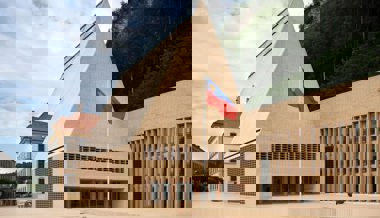 An Silvester wurde beim Landtagsgebäude in Vaduz eine Fahne gestohlen