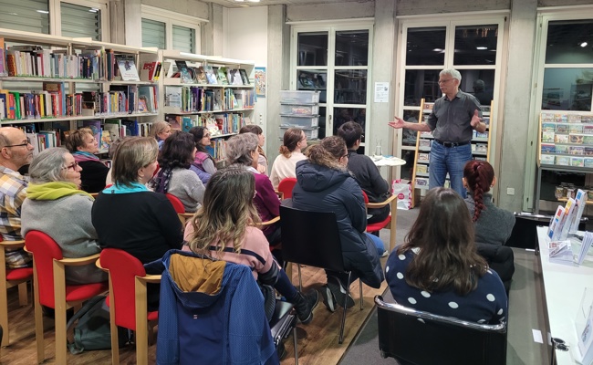 Individuelles Lernen statt Lehrpläne: Wie Peter Sutter die Schule neu erfinden möchte