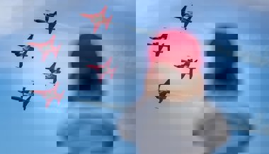 Patrouille Suisse soll ein letztes Mal fliegen – Vorarlberg stellt sich quer