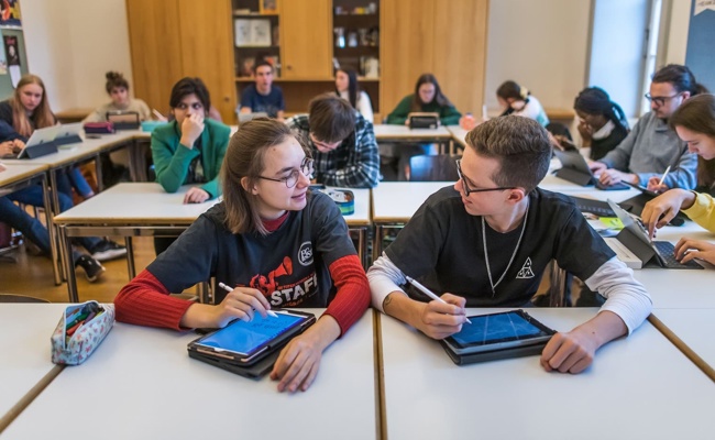 In der Ostschweiz steigt der Mädchen-Anteil bei der Maturaquote weiter an