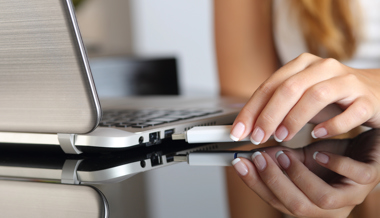 Schulden, Lohnlisten und mehr: Innerrhoden verteilt hochsensible Daten an Medienkonferenz