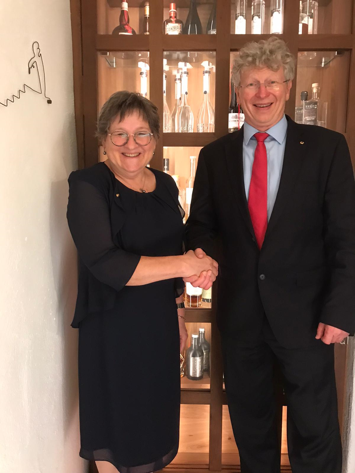 Vogt folgt Brass auf den Präsidentenstuhl des Lions Clubs