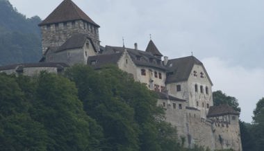 Liechtensteiner haben die grösseren Wohnungen, bezahlen aber auch mehr Miete
