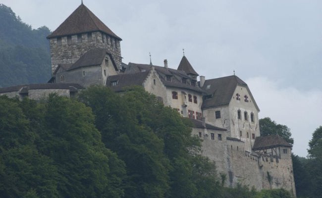 Liechtensteiner haben die grösseren Wohnungen, bezahlen aber auch mehr Miete
