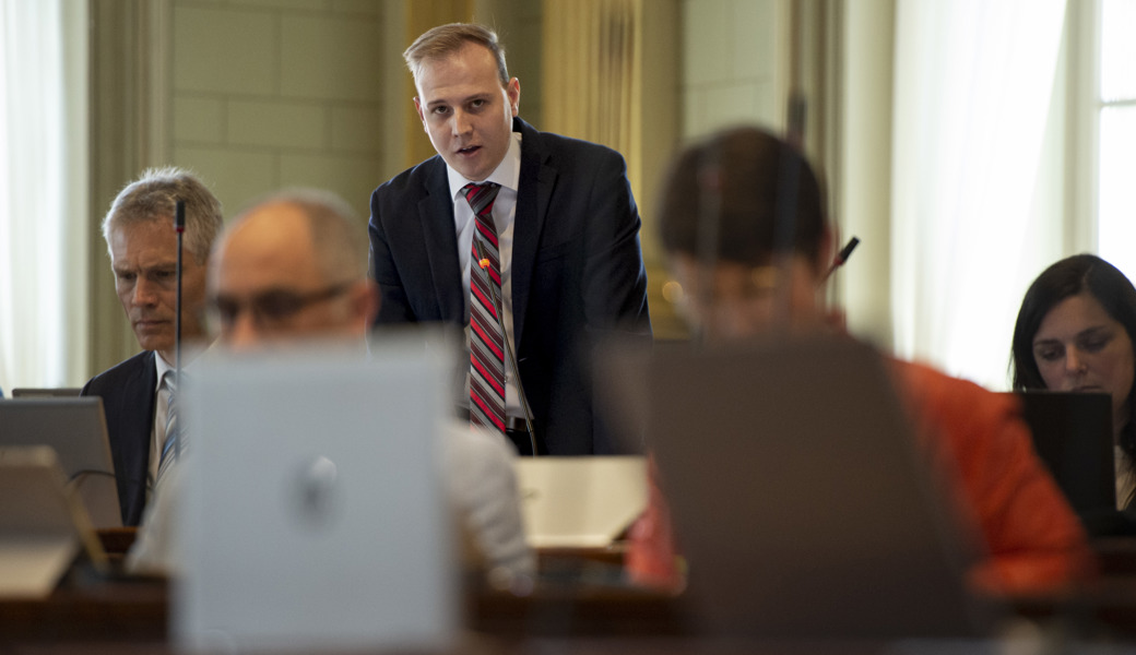 Lukas Huber fordert Klarheit über die Entschädigung von Bauland-Auszonungen.