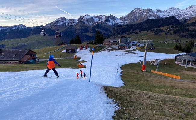 Es grünt so grün: Wandern, biken und ein klein wenig Ski fahren – ein Augenschein