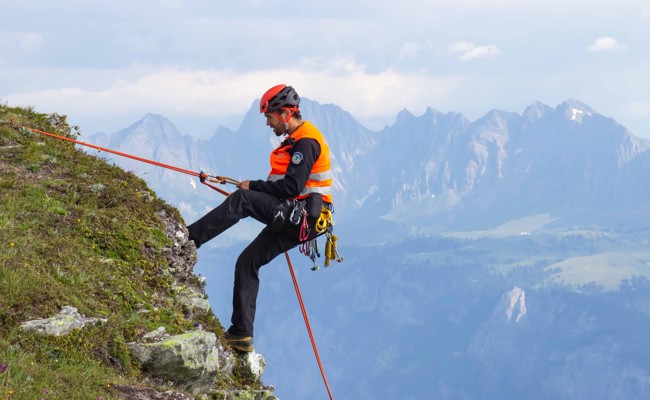 Tödlicher Wanderunfall: 56-Jährige stürzt mehrere hundert Meter in die Tiefe
