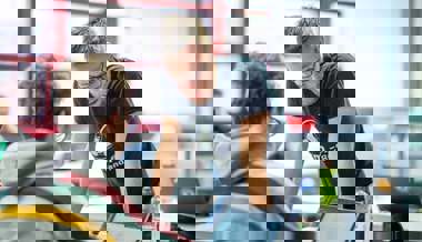 Wirtschaftsstruktur 2019: Jeder zweite Job im dritten Sektor – der zweite Sektor stagniert, der erste Sektor verliert