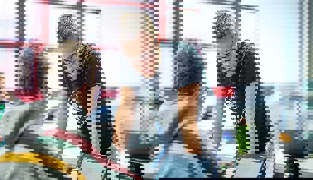 50,5 Prozent der Beschäftigten in der Region Werdenberg waren im Jahr 2019 im Dienstleistungssektor tätig. Dazu gehören unter anderem auch die Bildung (Bild), die Verwaltung oder die Gastronomie. 