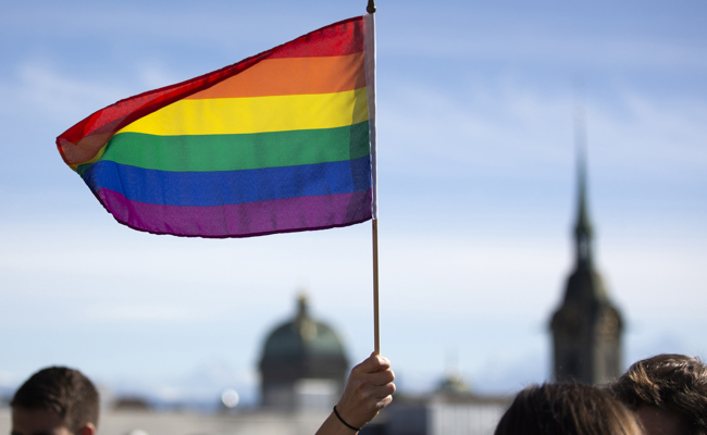 Ein neuer Verein eröffnet ein queeres Jugendzentrum in der Bahnhofstrasse
