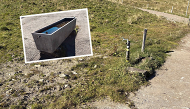 Unbekannte stehlen Brunnen von Alp – Polizei sucht Zeugen