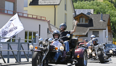 Ride for Good: «Neufeld» auf Achse mit Bikerinnen und Bikern mit Herz