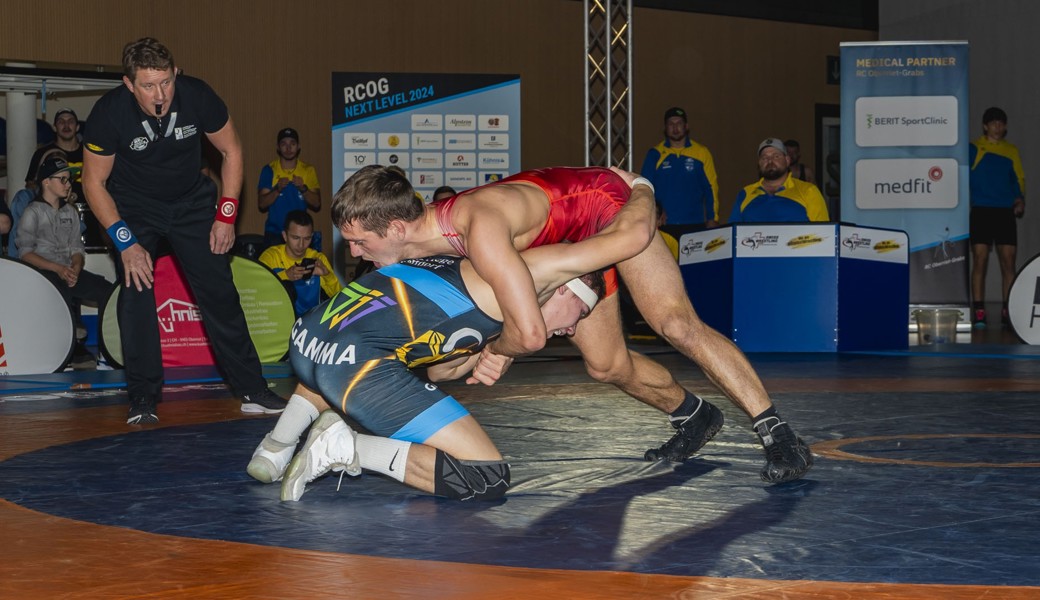 Einer der RCOG-Trümpfe: Flavio Freuler (rot) stand diese Saison zwei Mal im Einsatz und gewann beide Begegnungen nach Punkten .