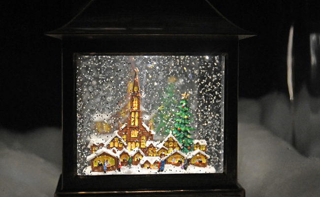 Adventsfenster in Grabs: Weihnachtliche Kreativität ohne Grenzen