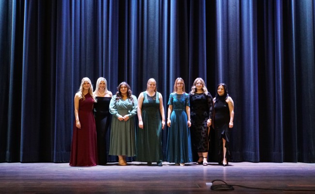 21 Pflegefachleute feiern ihr HF-Diplom