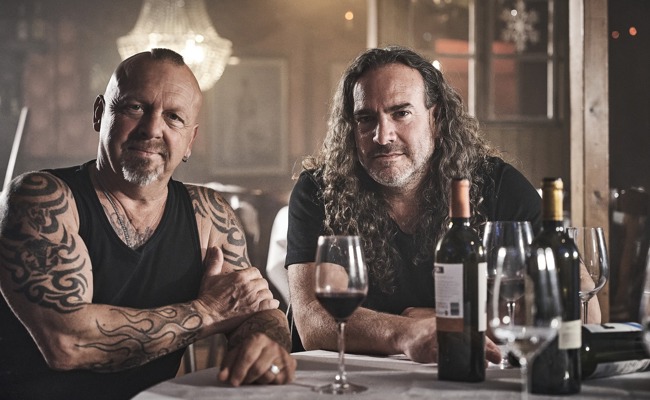 Ein Duett mit Megawatt? Das war Göläs herrliche Antwort vor dem neuen Hit