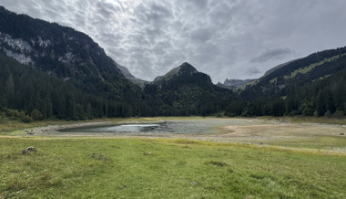 Folgen des Extremsommers: Warum am Voralpsee nur noch eingeschränkt gefischt werden kann
