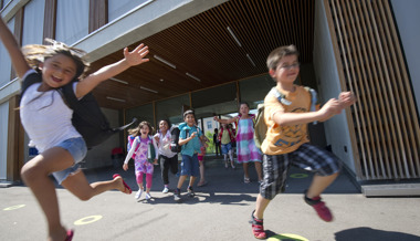 Petitionärin fordert «Heuferien» im Kanton St. Gallen