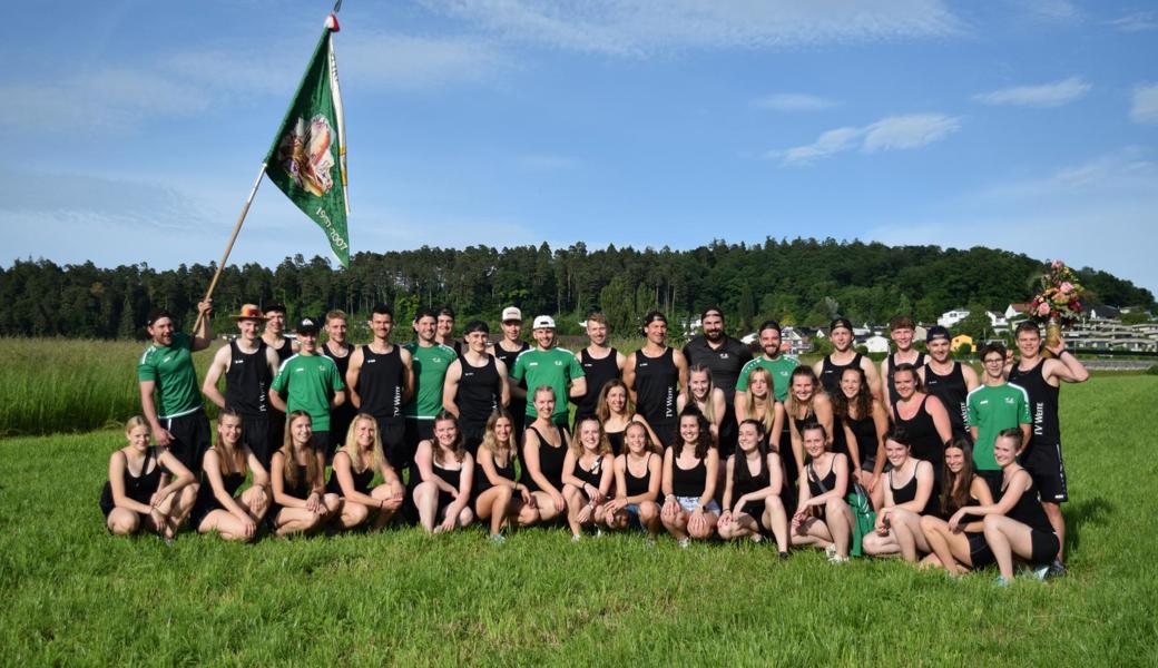 Allen Grund zu grosser Freude: Die beiden Turnvereine Weite sind mit zwei Siegen aus Neftenbach heimgekehrt.