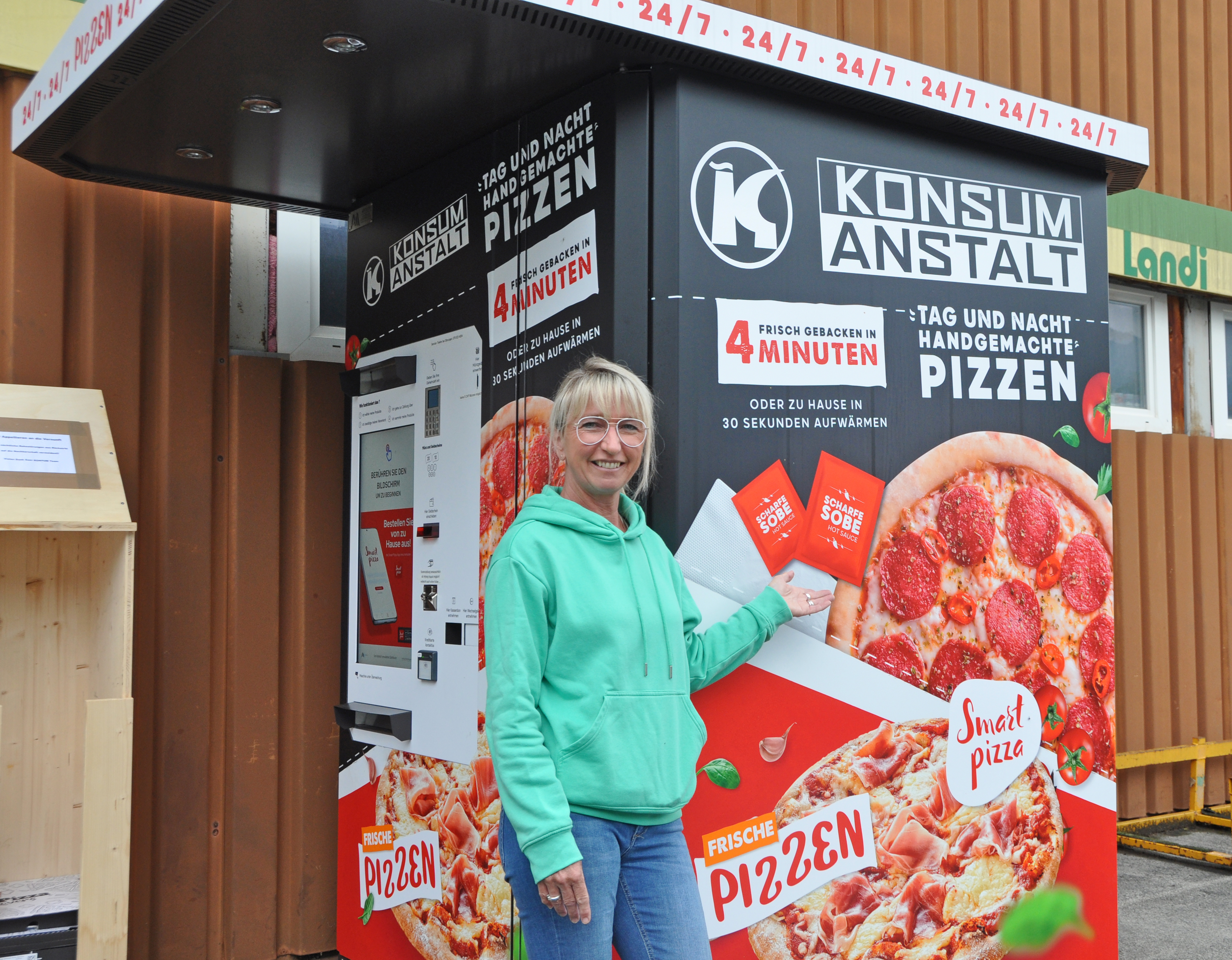 Pizzas in vier Minuten: Erster Automat der Region Werdenberg