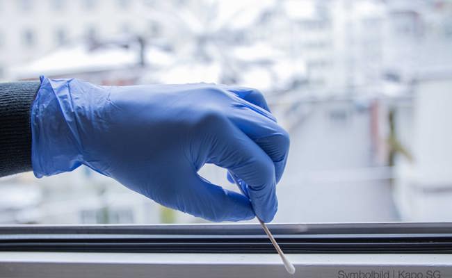 Fenster stand offen, Diebe nutzten die Gelegenheit