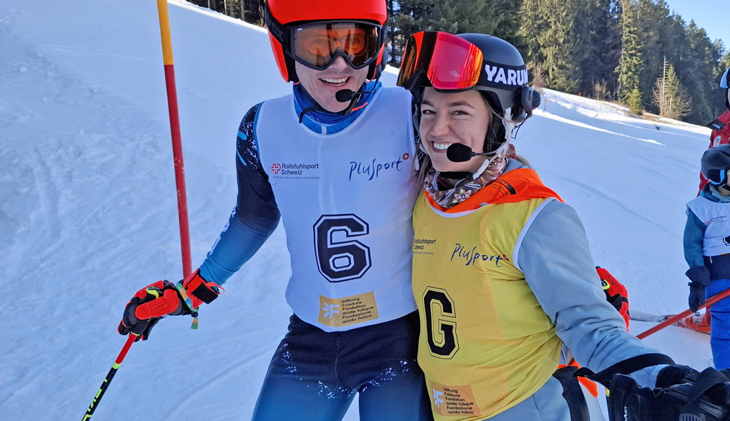 Ein harmonisches Duo: Die Wildhauserin Billie Stump ist Guide des sehbehinderten Skirennfahrers Sebastian Schmitz, der am Sonntag in Wildhaus erstmals ein Rennen bestritt.