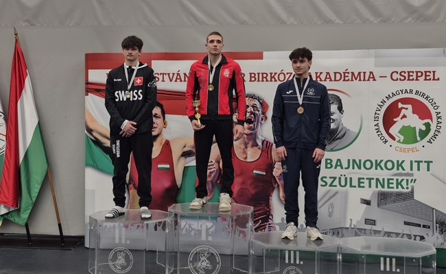 Doppelter internationaler RCOG-Medaillengewinn