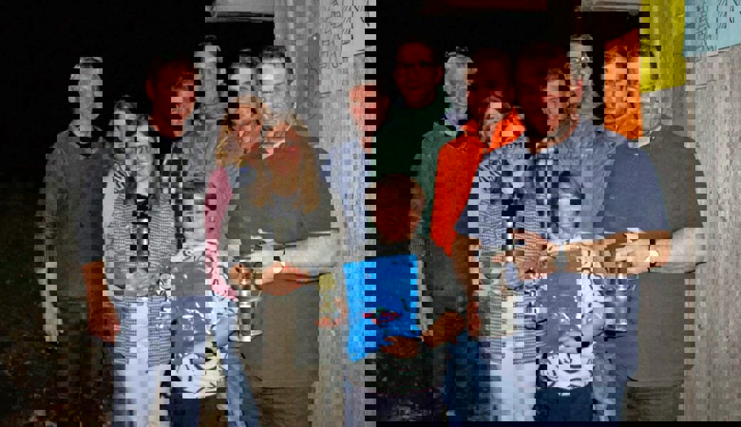  Die Kategoriensieger des Clubrennens Skiclub Sennwald. 