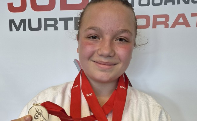 Ein goldenes Comeback für Romina Rauper