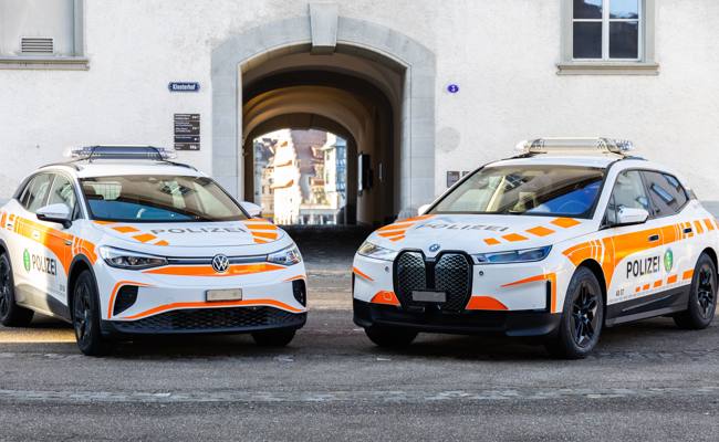 «Ein Meilenstein»: Kantonspolizei begrüsst elf neue E-Fahrzeuge
