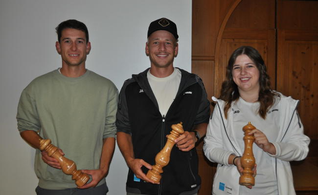 STV Grabs hat neues Ehrenmitglied und drei neue Freimitglieder