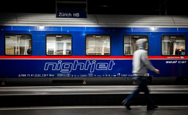 Nachtzüge sollten dauerhaft über St.Gallen statt Buchs verkehren: HSG-Professor widerspricht der ETH