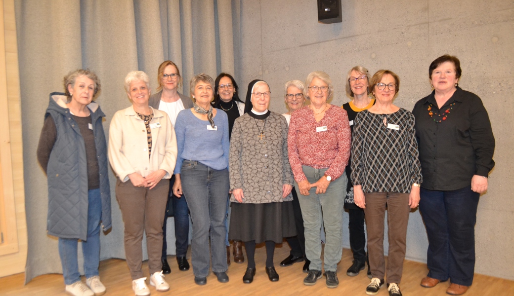 Freiwillige der WABE Werdenberg, in der Mitte Schwester Elisabeth Müggler, ganz rechts die Gesamtleiterin Waltraud Eggenberger.