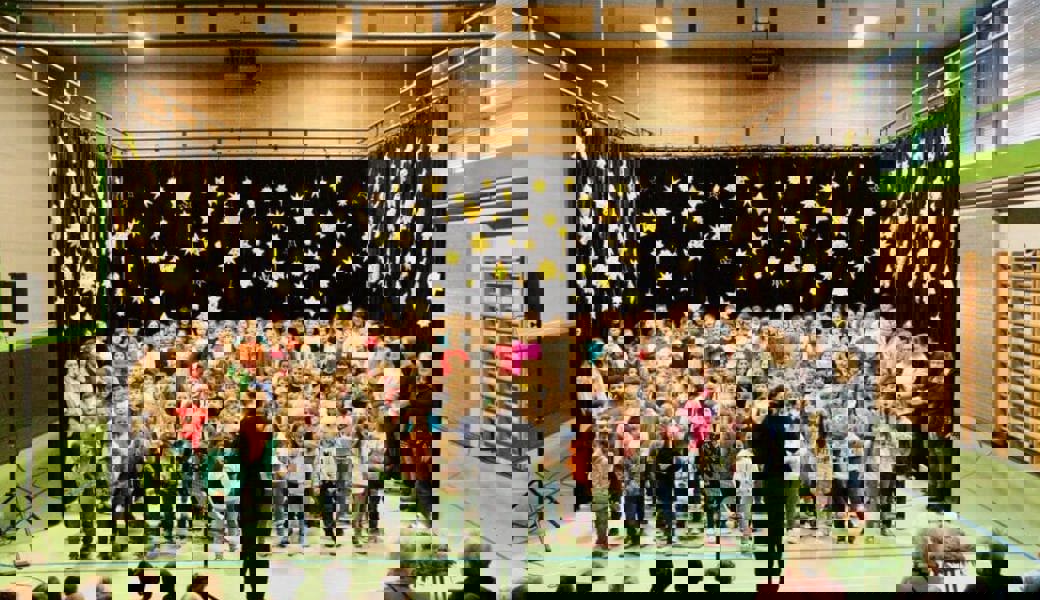  Die Mäntigsinger in Aktion. 