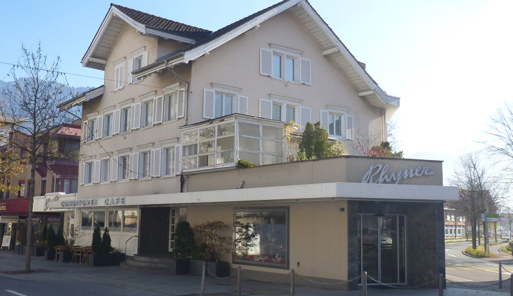 Seit 55 Jahren arbeitet Theres Matt im Café Rhyner.