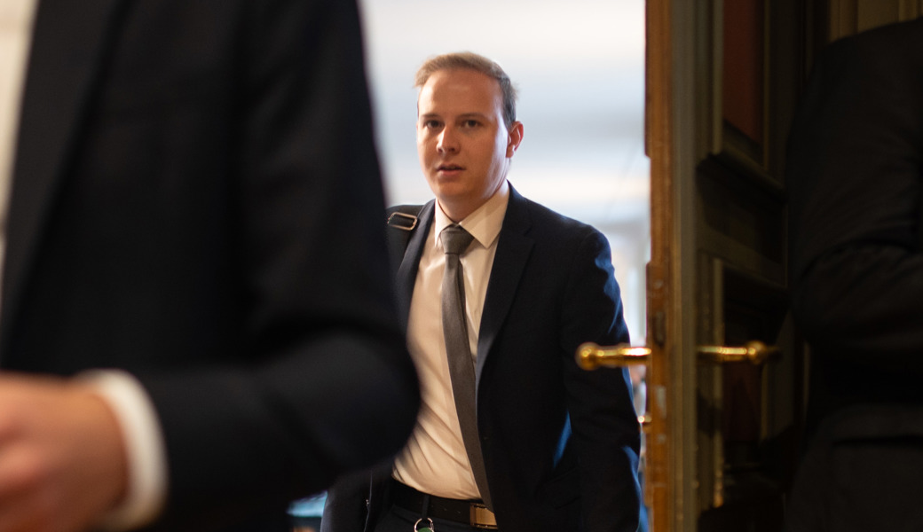 Unterschriften unter dem Radar: Huber fordert mehr Transparenz bei Volksbegehren