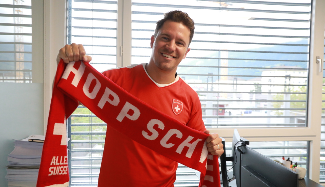 Kevin Rissi ist fussballverrückt im positiven Sinne. Die Schweiz an der Europameisterschaft in Deutschland zu unterstützen und dies auch anderen zu ermöglichen, ist seine Passion.