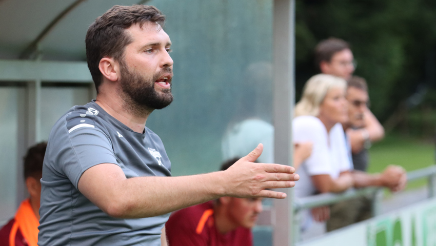 Für Grabs-Trainer Daniel Hanselmann war die Defensive in der Vorrunde zu schwach.