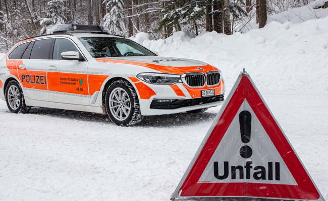 82-Jährige auf Zebrastreifen angefahren und verletzt