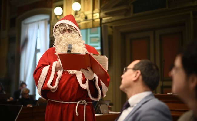«Schnittwunde wird bluten»: Finanzchef Mächler wehrt sich vergeblich gegen zusätzliche Sparmassnahmen und Personalstopp