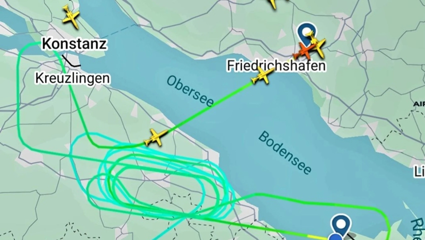 Auf Flightradar24 ist gut zu sehen, wie der Jet (rot) über dem Thurgau kreist, aber schliesslich doch in Friedrichshafen landet.