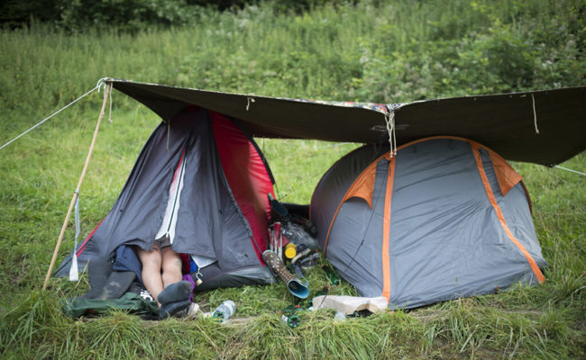 Raus aus dem Haus und ab in die Natur - Doch: darf man in der Wildnis zelten?